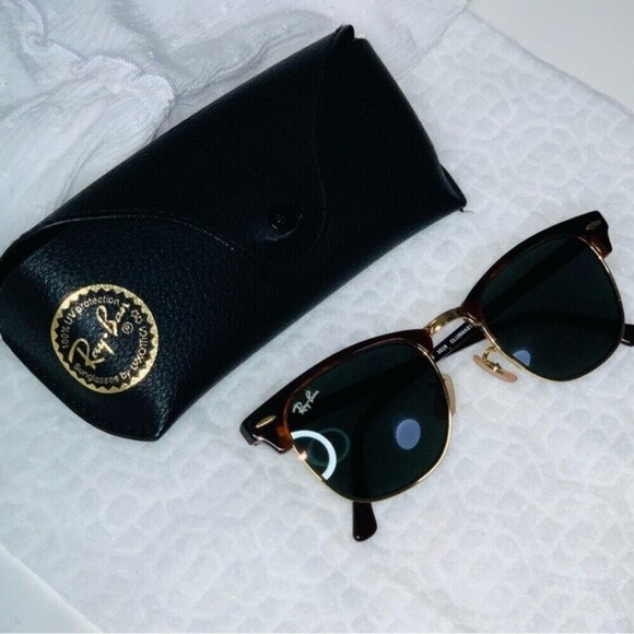 frame Ray-Ban RB3016 Clubmaster Classic Sunglasses, unisex with a Ray-Ban case. - Picture 4 of 10